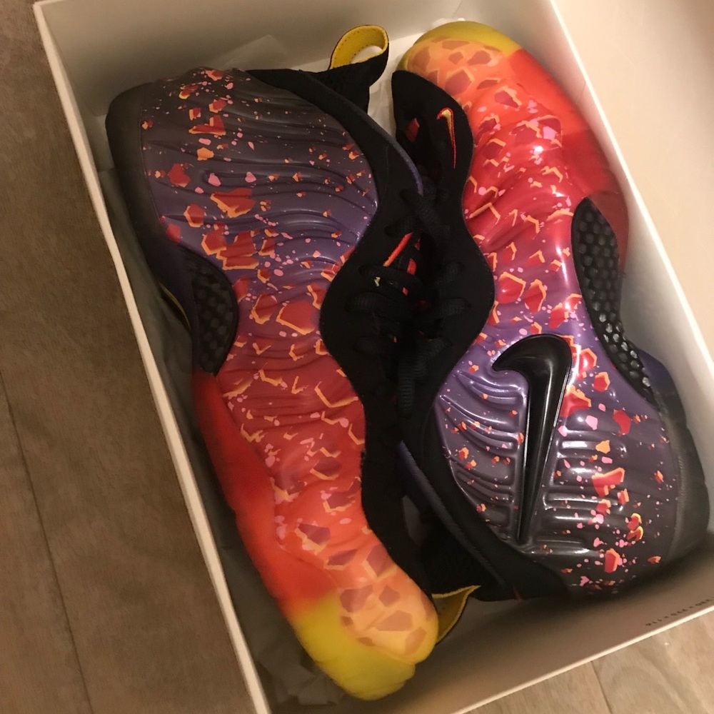 ❌SOLD❌ Air Foamposite Pro Area 72 Asteroid